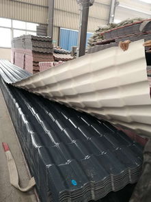 四川小區車棚采用樹脂瓦 美觀耐用，防腐耐候的智慧選擇